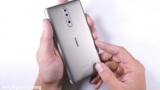  Nokia 8     